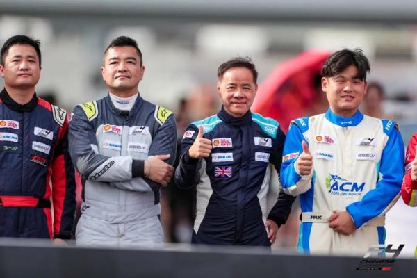 星空体育娱乐平台 国际汽联F4方程式成都站落幕 天府启航人气爆棚